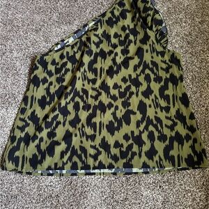 One-Shoulder Leopard Print Top